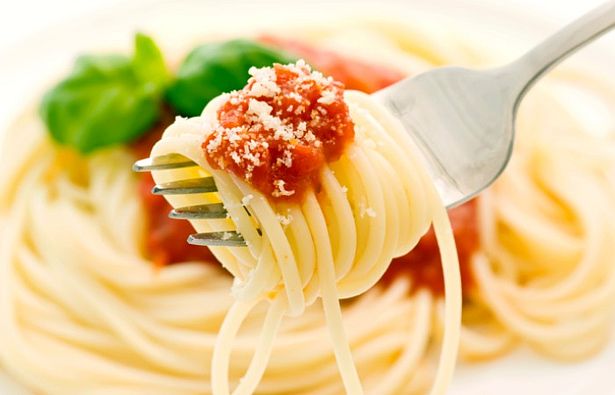 Спагетти с томатом 