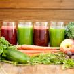 Сырые овощи и соки из них - источник витаминов